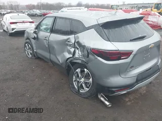 2023 Chevrolet Blazer LT с VIN 3GNKBHR40PS195292, выставлен на аукционе IAAI как лот 41935730 с пробегом 19 626 миль миль и . История ставок и продаж доступна на DreamBid. Изображение 3.