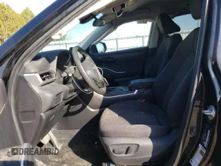 2021 Toyota Highlander L with VIN 5TDZZRAHXMS035122, listed as a Copart auction lot 48061505 with 105,773 mi miles and Clean title. Bid and sale history available at DreamBid. Image 7.