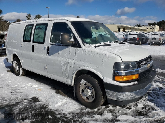 2019 Chevrolet Express Cargo with VIN 1GCWGAFG4K1234090, listed as a Copart auction lot 59241115 with 142,307 mi miles and Salvage title. Bid and sale history available at DreamBid. Image 4.