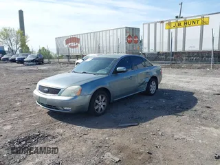 2007 Ford Five Hundred SEL with VIN 1FAFP24157G112188, listed as a IAAI auction lot 42092342 with 71,396 mi miles. Bid and sale history available at carsss.com. Image 2.