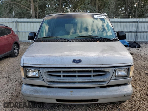 1998 Ford Econoline Cargo with VIN 1FTRE1427WHB30622, listed as a Copart auction lot 78588974 with 148,165 mi miles and Salvage Title. Bid and sale history available at DreamBid. Image 5.