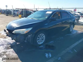 2015 Toyota Camry Hybrid LE with VIN 4T1BD1FK1FU165810, listed as a IAAI auction lot 41360471 with 182,320 mi miles. Bid and sale history available at carsss.com. Image 18.
