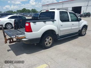 2003 Ford Explorer Sport Trac XLS with VIN 1FMZU67E43UC30245, listed as a IAAI auction lot 42708343 with 201,987 mi miles and . Bid and sale history available at DreamBid. Image 4.
