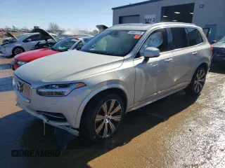 2021 Volvo XC90 Inscription с VIN YV4A221L1M1678918, выставлен на аукционе Copart как лот 46607175 с пробегом 39 425 миль миль и Списание • Salvage title. История ставок и продаж доступна на DreamBid. Изображение 1.