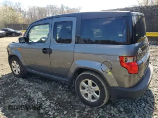 2010 Honda Element EX with VIN 5J6YH2H72AL005123, listed as a Copart auction lot 50206125 with 200,077 mi miles and Salvage Title. Bid and sale history available at DreamBid. Image 2.