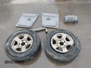 2001 Ford F-150 XL с VIN 1FTRX17L21NA88319, выставлен на аукционе IAAI как лот 41476671 с пробегом Не указан миль и . История ставок и продаж доступна на DreamBid. Изображение 12.