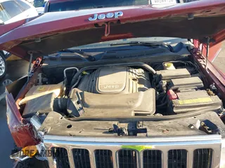 2008 Jeep Commander Limited with VIN 1J8HG58238C208510, listed as a IAAI auction lot 40289720 with 113,958 mi miles and . Bid and sale history available at DreamBid. Image 10.