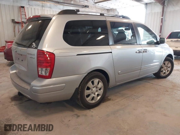 2007 Hyundai Entourage GLS with VIN KNDMC233576018334, listed as a IAAI auction lot 42302468 with 183,557 mi miles and . Bid and sale history available at DreamBid. Image 4.