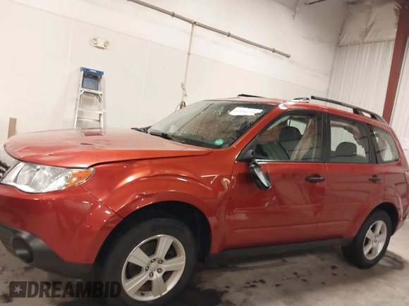 2010 Subaru Forester X с VIN JF2SH6BC0AH794174, выставлен на аукционе IAAI как лот 41436294 с пробегом 80 374 миль миль и . История ставок и продаж доступна на DreamBid. Изображение 6.
