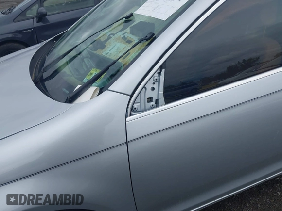 2010 Volkswagen Jetta TDI with VIN 3VWAL7AJ6AM082663, listed as a IAAI auction lot 42337155 with Not provided miles and . Bid and sale history available at DreamBid. Image 13.