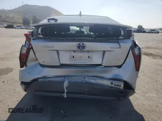 2016 Toyota Prius Two z VIN JTDKBRFU0G3003443, wystawiony jako Copart lot #55075345 z przebiegiem 183 167 mil mil oraz Szkoda całkowita • Salvage title. Historia ofert i sprzedaży dostępna na DreamBid. Obrazek 6.
