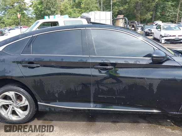 2018 Honda Accord EX-L z VIN 1HGCV1F58JA089787, wystawiony jako IAAI lot #37444060 z przebiegiem 40 195 mil mil oraz . Historia ofert i sprzedaży dostępna na DreamBid. Obrazek 13.