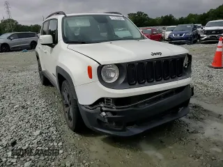 2017 Jeep Renegade Altitude with VIN ZACCJABB4HPF69471, listed as a Copart auction lot 71410304 with 89,519 mi miles and Salvage title. Bid and sale history available at DreamBid. Image 12.