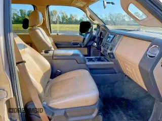2011 Ford F-350 XL z VIN 1FT8W3BT8BEA94452, wystawiony jako Copart lot #57728935 z przebiegiem Nie podano mil oraz Czysty tytuł • Clean title. Historia ofert i sprzedaży dostępna na DreamBid. Obrazek 5.