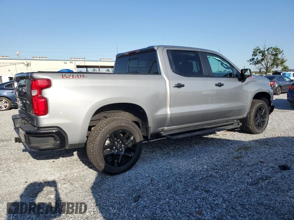 2025 Chevrolet Silverado 1500 with VIN 3GCUKFE80SG128699, listed as a Copart auction lot 52393645 with 5,759 mi miles and Salvage Title. Bid and sale history available at DreamBid. Image 3.