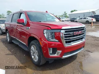 2022 GMC Yukon XL SLT z VIN 1GKS2GKD2NR217214, wystawiony jako IAAI lot #42235890 z przebiegiem 47 946 mil mil oraz . Historia ofert i sprzedaży dostępna na DreamBid. Obrazek 1.
