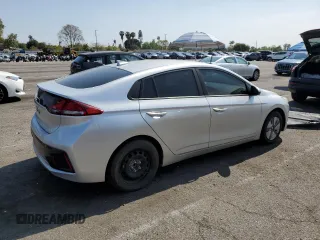 2017 Hyundai Ioniq Blue z VIN KMHC65LC0HU031537, wystawiony jako Copart lot #52194305 z przebiegiem 62 796 mil mil oraz Szkoda całkowita • Salvage title. Historia ofert i sprzedaży dostępna na DreamBid. Obrazek 3.