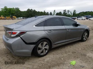 2017 Hyundai Sonata Hybrid Limited with VIN KMHE34L34HA072542, listed as a Copart auction lot 52259793 with 90,679 mi miles. Bid and sale history available at carsss.com. Image 3.