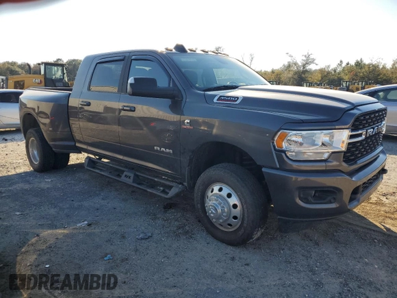 2022 Ram 3500 Big Horn with VIN 3C63RRLLXNG401806, listed as a Copart auction lot 88672165 with 24,549 mi miles and Non Repairable. Bid and sale history available at carsss.com. Image 4.