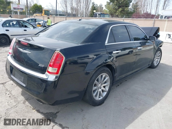 2012 Chrysler 300 Limited with VIN 2C3CCACG5CH289013, listed as a IAAI auction lot 41847824 with 193,302 mi miles. Bid and sale history available at carsss.com. Image 4.