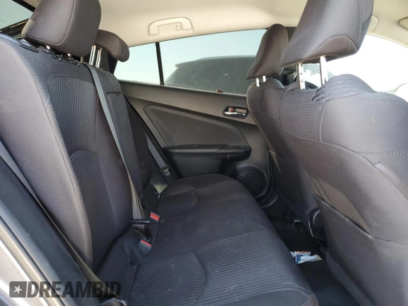 2016 Toyota Prius Four z VIN JTDKARFU1G3507793, wystawiony jako Copart lot #51680345 z przebiegiem 96 046 mil mil oraz Czysty tytuł • Clean title. Historia ofert i sprzedaży dostępna na DreamBid. Obrazek 10.