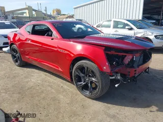 2021 Chevrolet Camaro 1SS with VIN 1G1FE1R79M0141925, listed as a IAAI auction lot 41625935 with 22,833 mi miles. Bid and sale history available at carsss.com. Image 1.