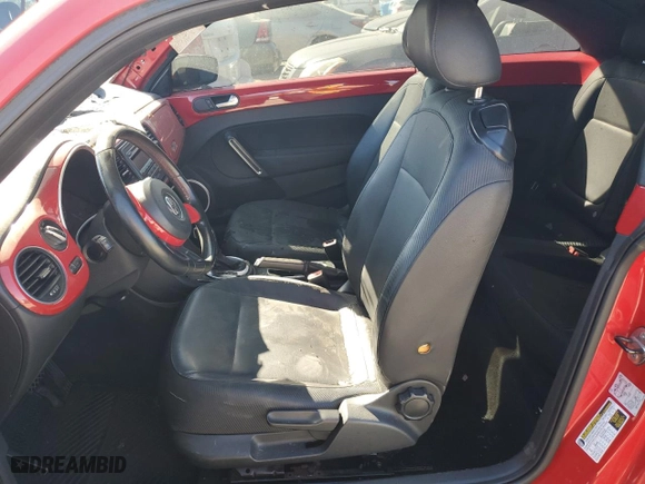 2012 Volkswagen Beetle 2.5L w/Sun PZEV with VIN 3VWJP7AT7CM619324, listed as a Copart auction lot 76794084 with 0 mi miles and Salvage Title. Bid and sale history available at carsss.com. Image 7.