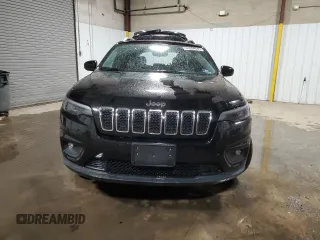 2019 Jeep Cherokee Altitude with VIN 1C4PJMLX4KD126188, listed as a Copart auction lot 41834845 with 109,405 mi miles and Salvage title. Bid and sale history available at DreamBid. Image 5.