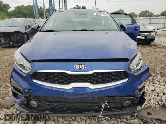 2021 Kia Forte LXS with VIN 3KPF24AD9ME385097, listed as a Copart auction lot 60502335 with 60,673 mi miles and Salvage title. Bid and sale history available at DreamBid. Image 5.