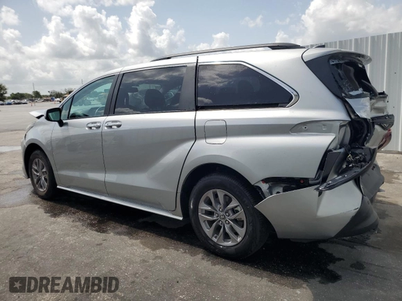 2025 Toyota Sienna XLE с VIN 5TDYRKEC5SS228793, выставлен на аукционе Copart как лот 60269765 с пробегом 11 976 миль миль и Чистый • Clean title. История ставок и продаж доступна на DreamBid. Изображение 2.