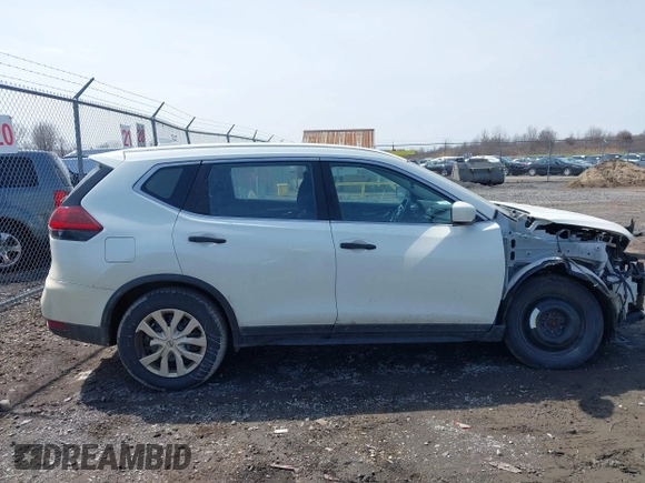 2017 Nissan Rogue SV with VIN KNMAT2MV1HP533572, listed as a IAAI auction lot 41999948 with 190,216 mi miles. Bid and sale history available at carsss.com. Image 14.