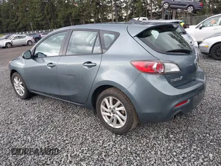 2013 Mazda 3 i Touring with VIN JM1BL1LP4D1728290, listed as a IAAI auction lot 40857960 with 136,248 mi miles and . Bid and sale history available at carsss.com. Image 3.