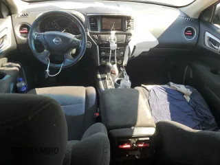 2015 Nissan Pathfinder SV with VIN 5N1AR2MM2FC716758, listed as a Copart auction lot 61843455 with 105,127 mi miles and Salvage title. Bid and sale history available at DreamBid. Image 8.