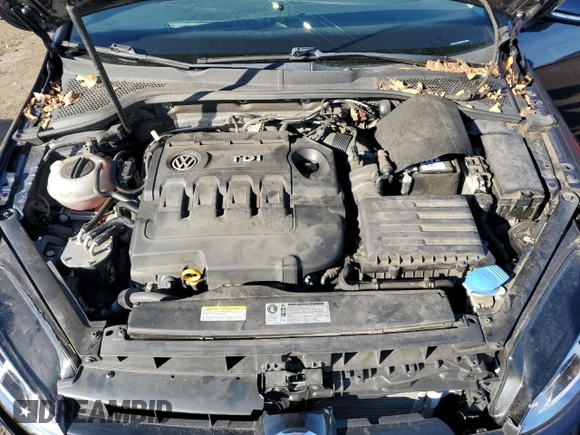 2015 Volkswagen Golf SportWagen TDI SEL with VIN 3VWCA7AU2FM515525, listed as a Copart auction lot 85730864 with 60,444 mi miles and Salvage Title. Bid and sale history available at carsss.com. Image 12.
