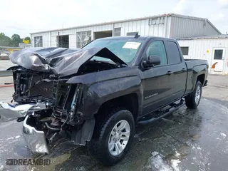 2016 Chevrolet Silverado 1500 LT with VIN 1GCVKREC8GZ204428, listed as a IAAI auction lot 40924267 with 185,198 mi miles. Bid and sale history available at carsss.com. Image 17.