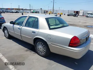 2008 Mercury Grand Marquis LS z VIN 2MEFM75V08X662376, wystawiony jako IAAI lot #42414652 z przebiegiem 86 537 mil mil oraz . Historia ofert i sprzedaży dostępna na DreamBid. Obrazek 3.