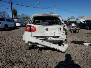 2009 Volkswagen Rabbit S with VIN WVWBB71K49W090243, listed as a Copart auction lot 49394655 with 95,464 mi miles and Salvage Title. Bid and sale history available at carsss.com. Image 6.