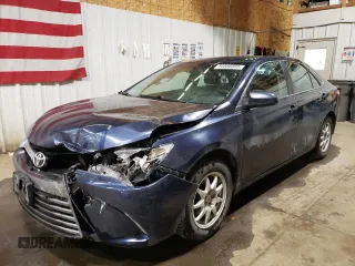 2015 Toyota Camry XLE z VIN 4T1BF1FK2FU919081, wystawiony jako Copart lot #54586885 z przebiegiem 84 855 mil mil oraz Szkoda całkowita • Salvage title. Historia ofert i sprzedaży dostępna na DreamBid. Obrazek 1.