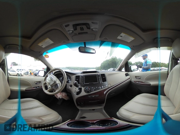 2011 Toyota Sienna XLE AAS с VIN 5TDYK3DC1BS007266, выставлен на аукционе IAAI как лот 42346087 с пробегом 123 054 миль миль и . История ставок и продаж доступна на DreamBid. Изображение 18.