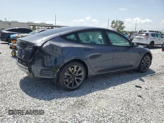 2023 Tesla Model 3 z VIN 5YJ3E1EA0PF571943, wystawiony jako Copart lot #58338235 z przebiegiem 41 584 mil mil oraz Szkoda całkowita • Salvage title. Historia ofert i sprzedaży dostępna na DreamBid. Obrazek 3.