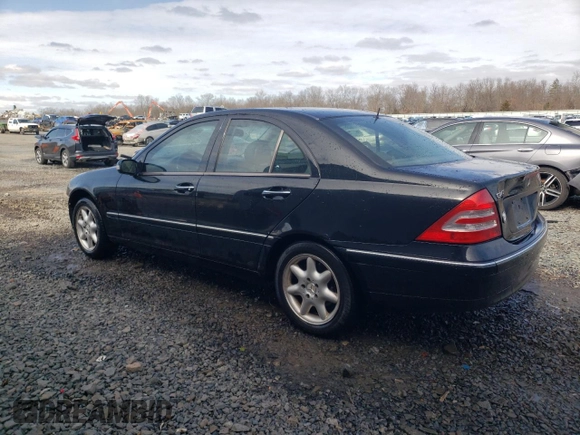 2002 Mercedes-Benz C 230/260/280/320 with VIN WDBRF61J12F138872, listed as a Copart auction lot 47005815 with 232,352 mi miles and Salvage Title. Bid and sale history available at DreamBid. Image 2.