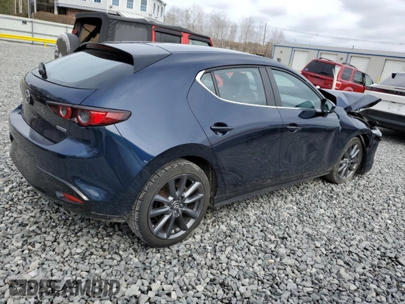 2021 Mazda 3 Select with VIN JM1BPBKL4M1403678, listed as a Copart auction lot 52565435 with 34,520 mi miles and Salvage title. Bid and sale history available at DreamBid. Image 3.