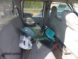 2004 Ford F-350 XL with VIN 1FTSW31P14EB24758, listed as a IAAI auction lot 42139431 with Not provided miles and . Bid and sale history available at DreamBid. Image 8.