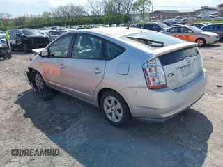 2007 Toyota Prius with VIN JTDKB20U477638741, listed as a IAAI auction lot 42012516 with 209,774 mi miles. Bid and sale history available at carsss.com. Image 3.