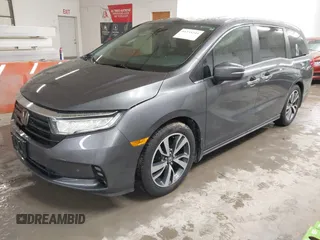 2021 Honda Odyssey Touring with VIN 5FNRL6H86MB026038, listed as a IAAI auction lot 41735249 with 68,480 mi miles. Bid and sale history available at carsss.com. Image 17.