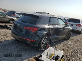2020 Audi SQ5 Premium Plus with VIN WA1B4AFY7L2075541, listed as a Copart auction lot 64993524 with 28,372 mi miles and Salvage Title. Bid and sale history available at DreamBid. Image 3.