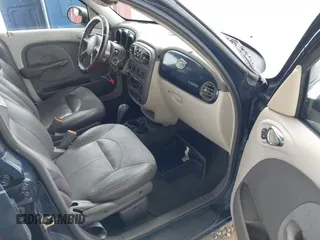 2002 Chrysler PT Cruiser Limited with VIN 3C8FY68B52T297802, listed as a IAAI auction lot 42140615 with 111,518 mi miles. Bid and sale history available at carsss.com. Image 5.