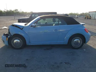 2013 Volkswagen Beetle 2.5L with VIN 3VW5P7AT0DM812482, listed as a IAAI auction lot 42103987 with 105,513 mi miles and . Bid and sale history available at DreamBid. Image 15.