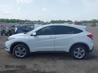 2022 Honda HR-V LX with VIN 3CZRU5H31NM718291, listed as a IAAI auction lot 42441239 with 8,753 mi miles and . Bid and sale history available at DreamBid. Image 14.