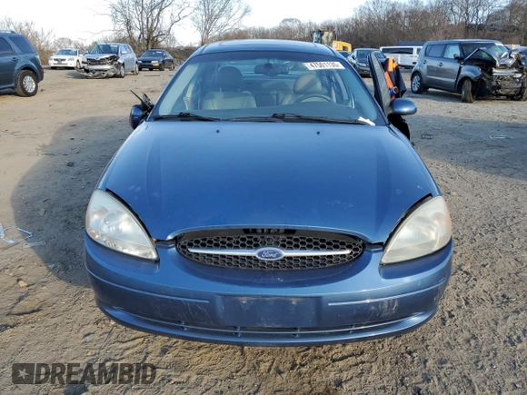 2002 Ford Taurus SES Standard with VIN 1FAHP55SX2A113222, listed as a Copart auction lot 47501135 with 79,793 mi miles and Salvage Title. Bid and sale history available at carsss.com. Image 5.